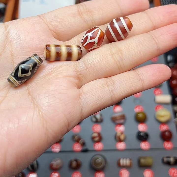 未镶嵌玛瑙/玉髓珠宝半成品B**e