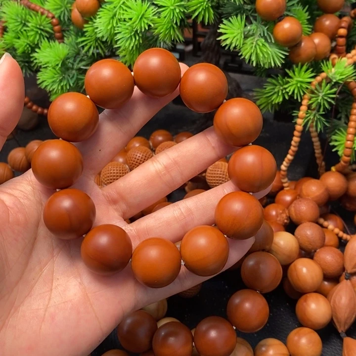 橄榄核手串2.0尺寸红料光珠