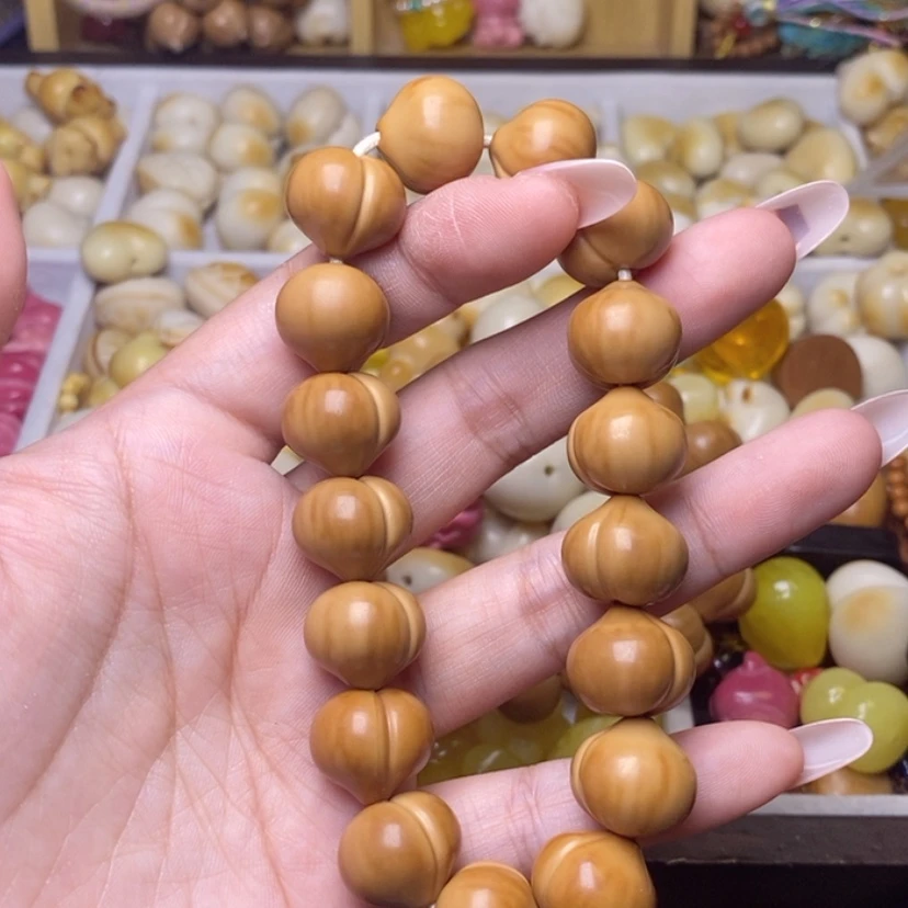 【闪购商品】吊坠猴头核桃飘*光面16