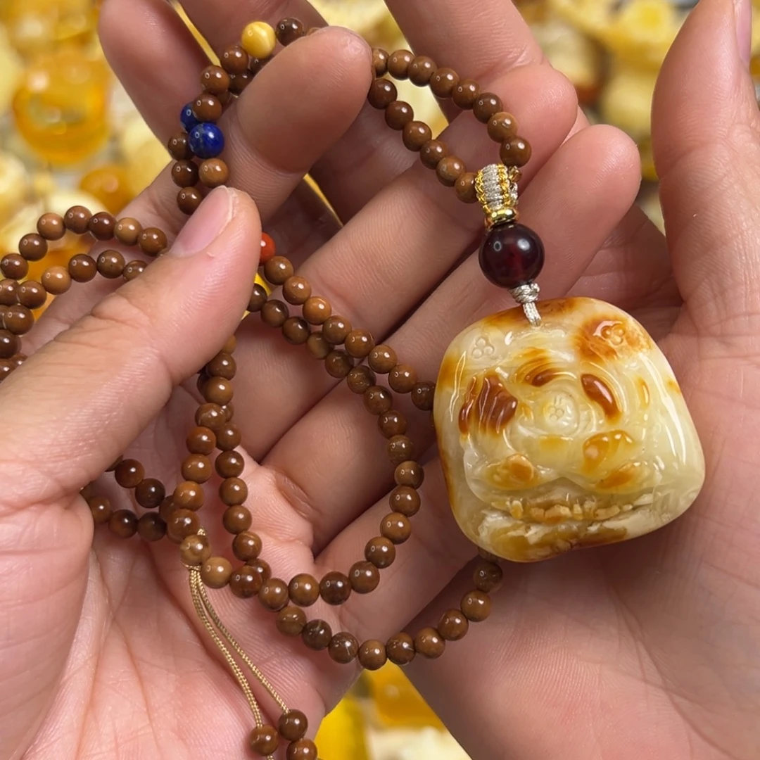 蜜蜡未镶嵌裸石蜜蜡