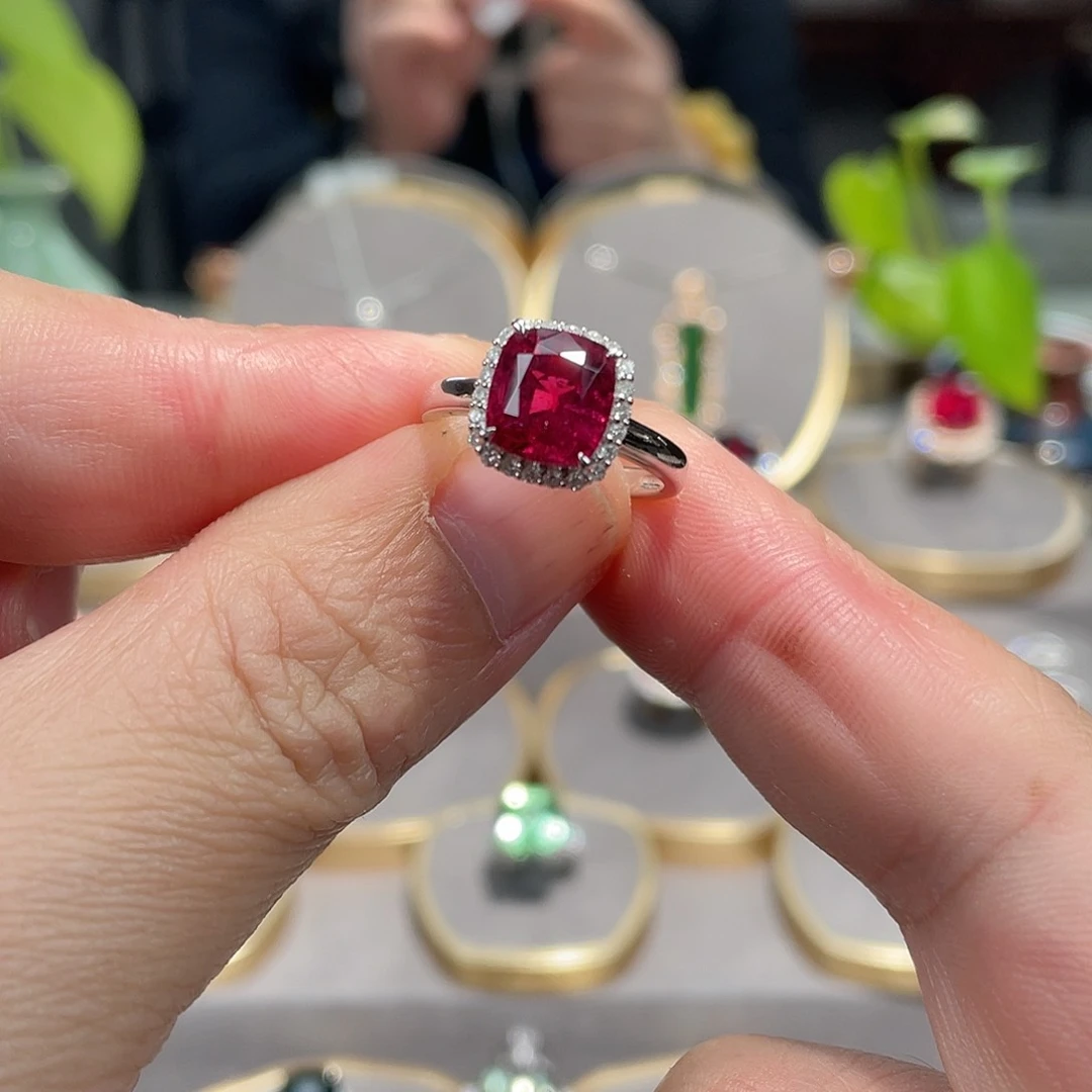 碧玺戒指18K金镶嵌3.15ct