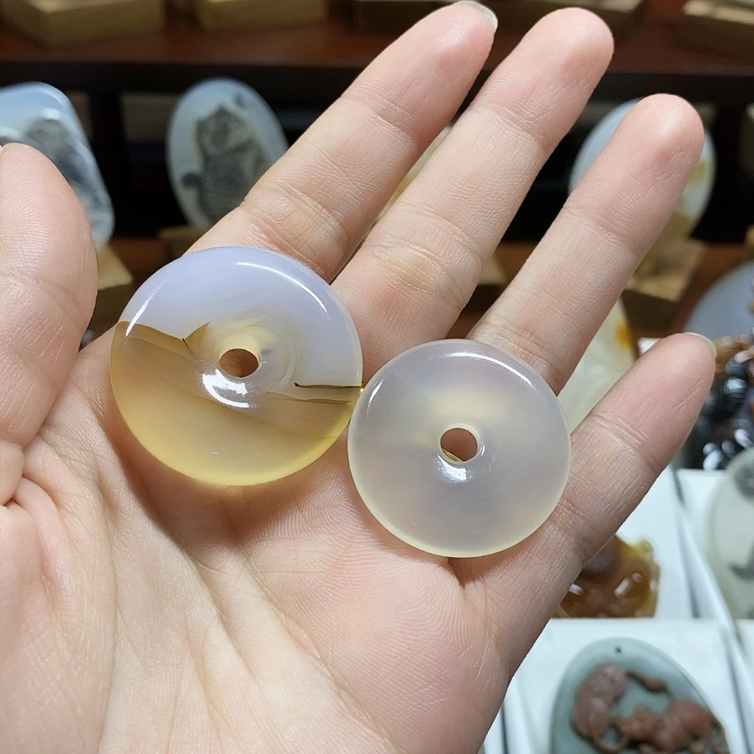 龙***爸未镶嵌颈饰玛瑙/玉髓