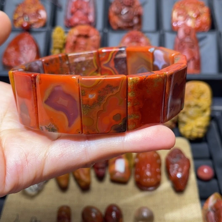 玛瑙/玉髓战国红手牌未镶嵌