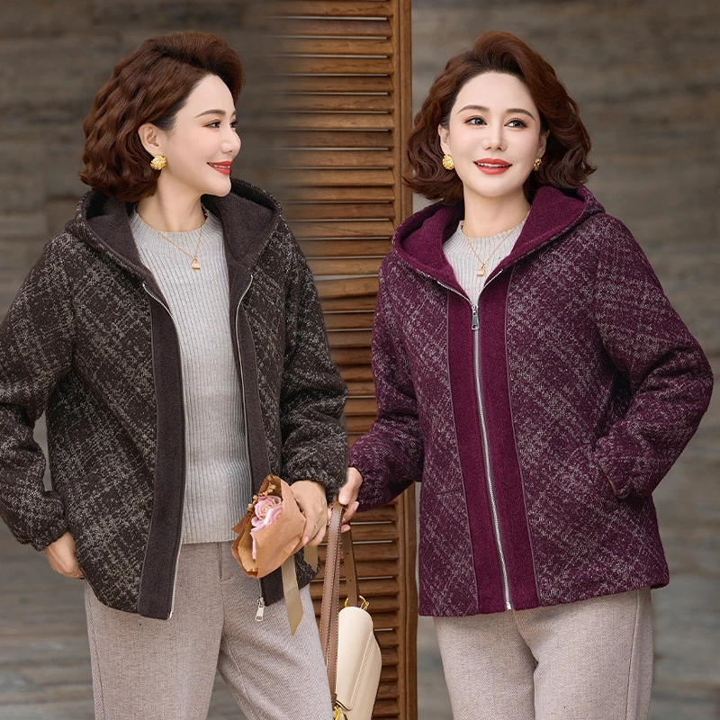 妈妈冬装仿水貂绒毛呢外套2025加绒连帽中老年奶奶洋气保暖呢大衣