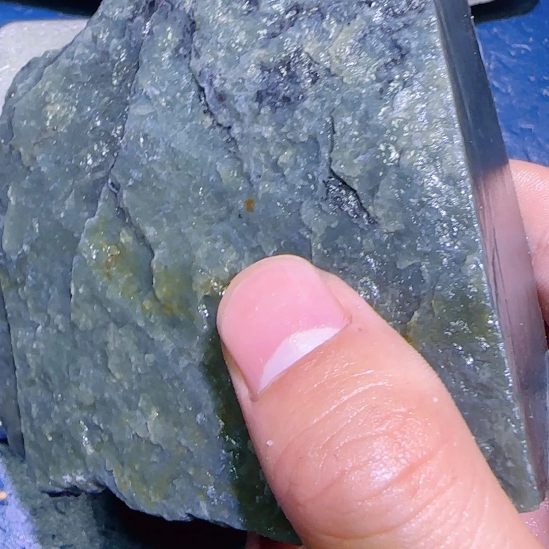 和田玉（糖玉）未镶嵌珠宝半成品