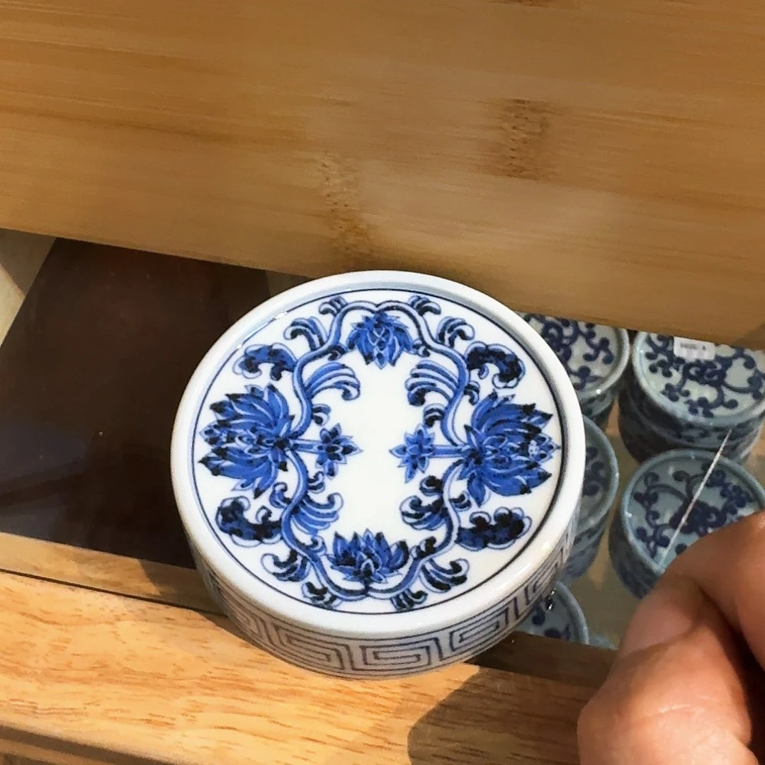 来来咯摸摸摸摸摸摸