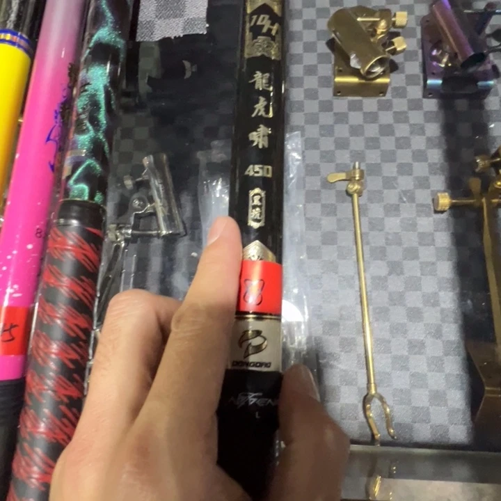 东岛龙虎啸10h的4.5米一只