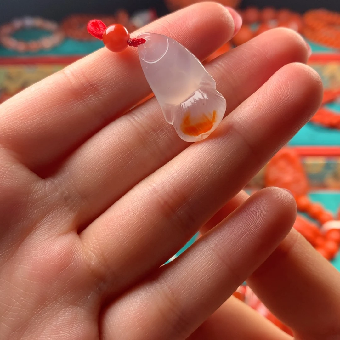 未镶嵌冰飘小鱼南红玛瑙