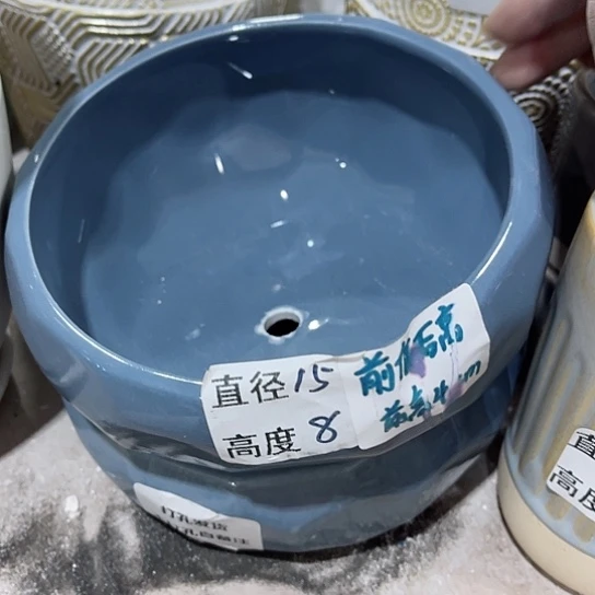 多肉绿植陶瓷花盆9.9包邮，有孔