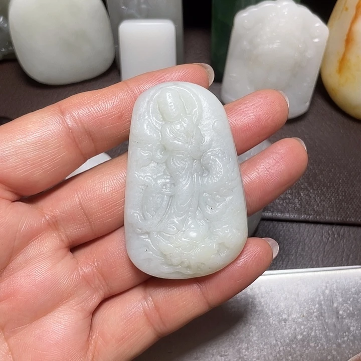 和田玉（糖玉）未镶嵌颈饰