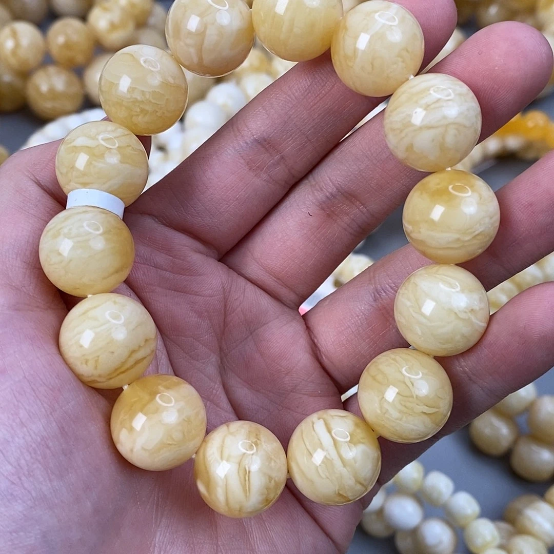 蜜蜡未镶嵌珠宝奇石33.7g16mm