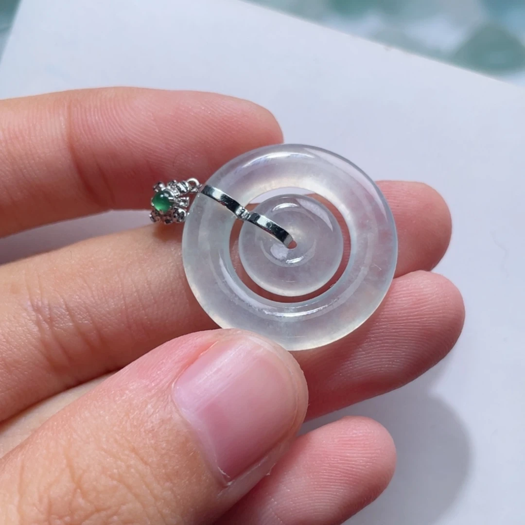 未镶嵌定制翡翠有鉴赏