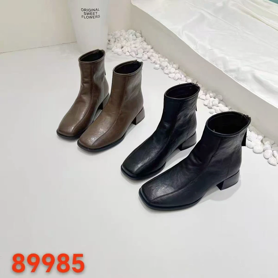 秋冬短筒低跟防水台常规款中跟牛皮马丁靴方头