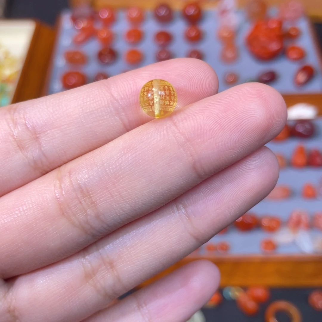竹***雨裸石琥珀未镶嵌心经圆珠