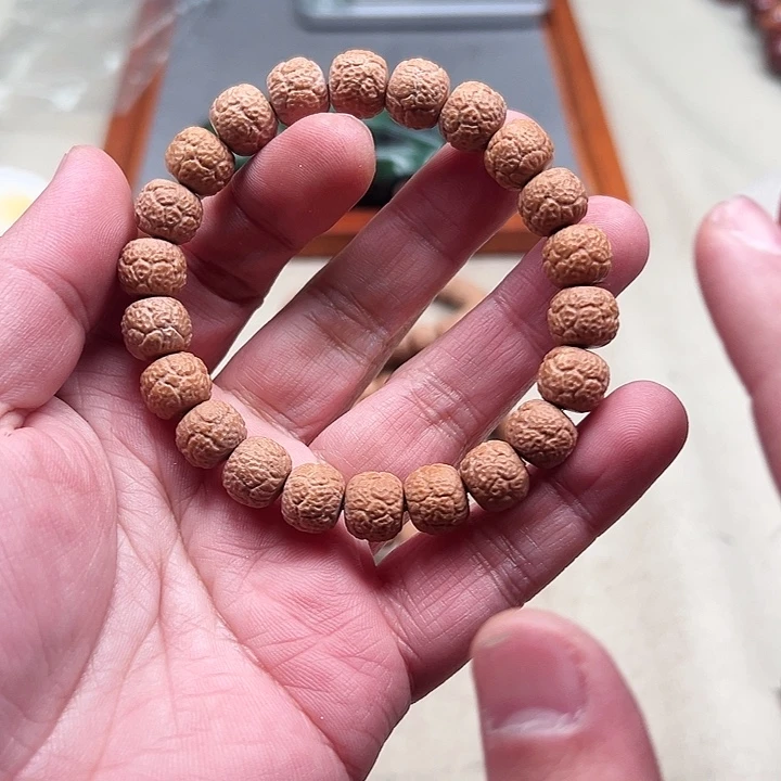 白玉菩提吊坠黄色829