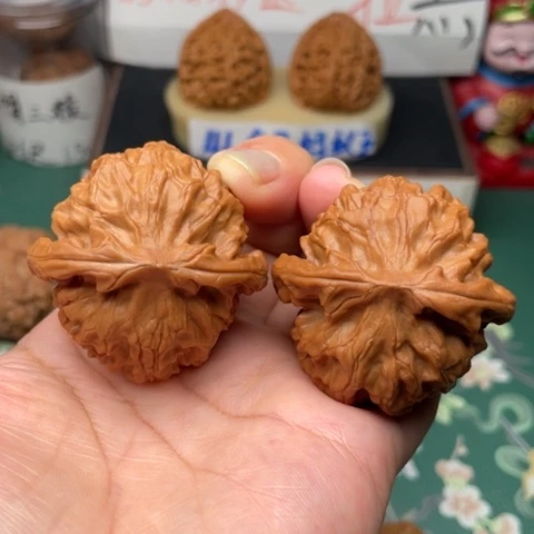 【闪购商品】文玩核桃把件尖***o43.5全品龙鳞