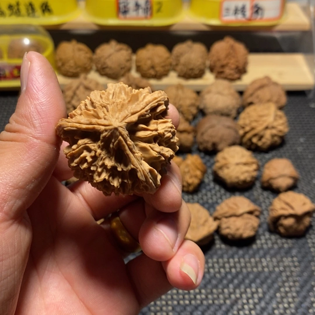 メ***u文玩核桃吊坠异形