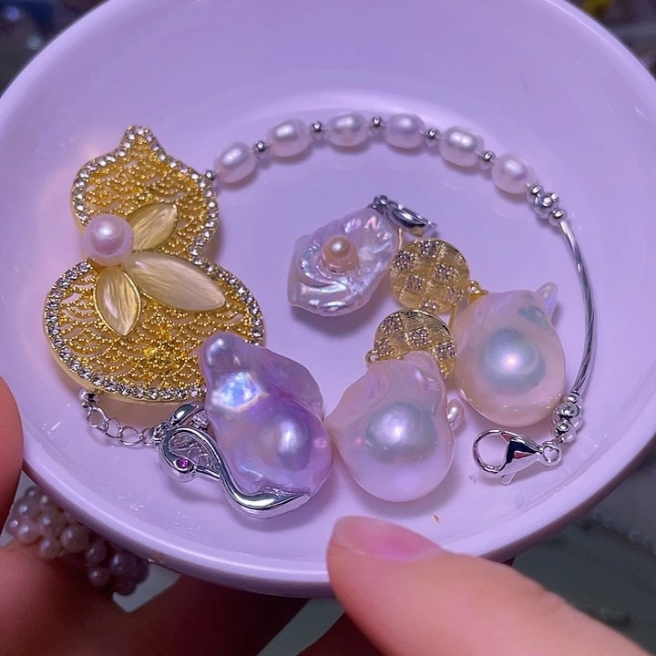 淡水珍珠颈饰合金18