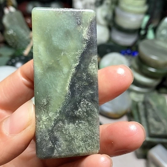 未镶嵌和田玉（糖玉）珠宝半成品