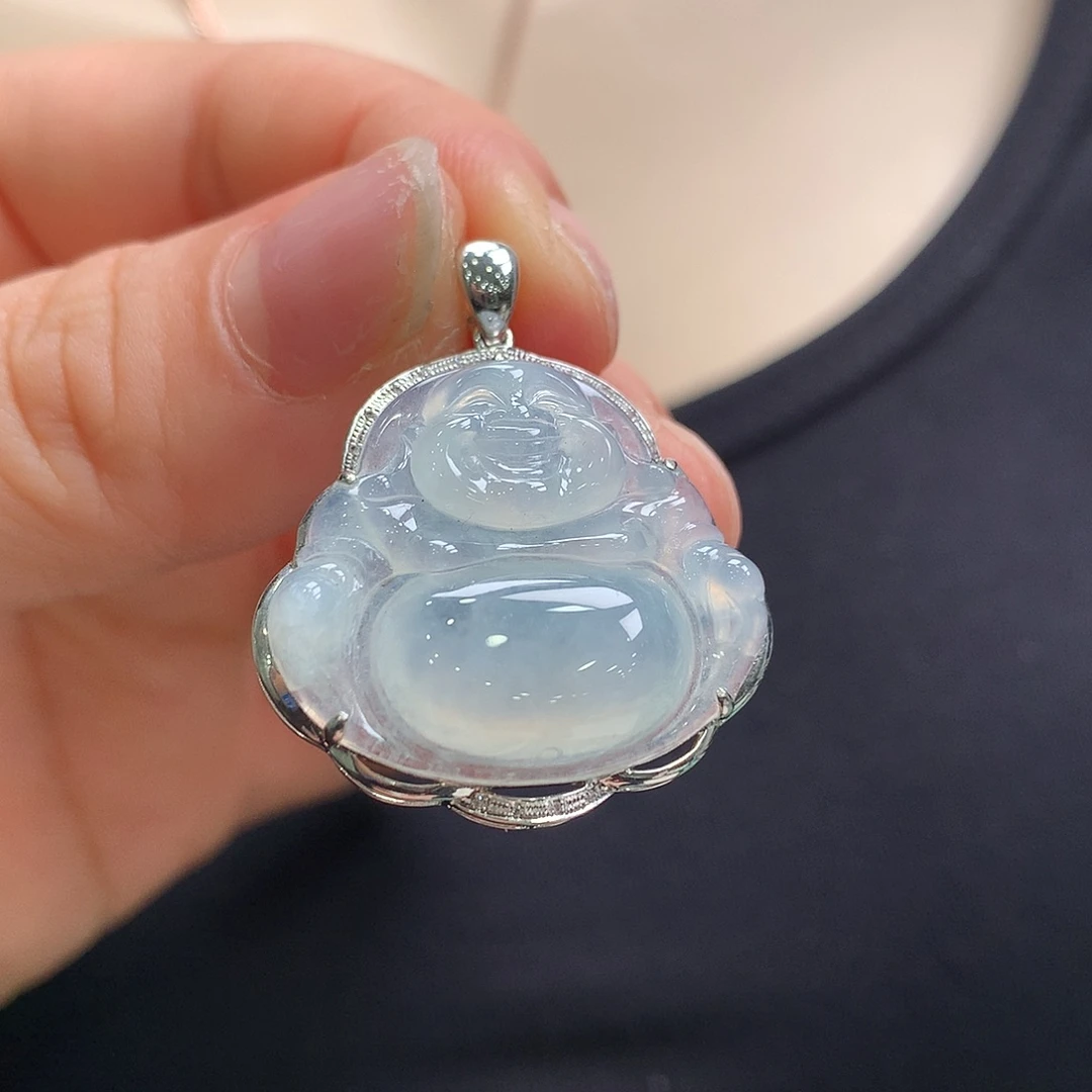 翡翠18K金镶嵌颈饰佛公