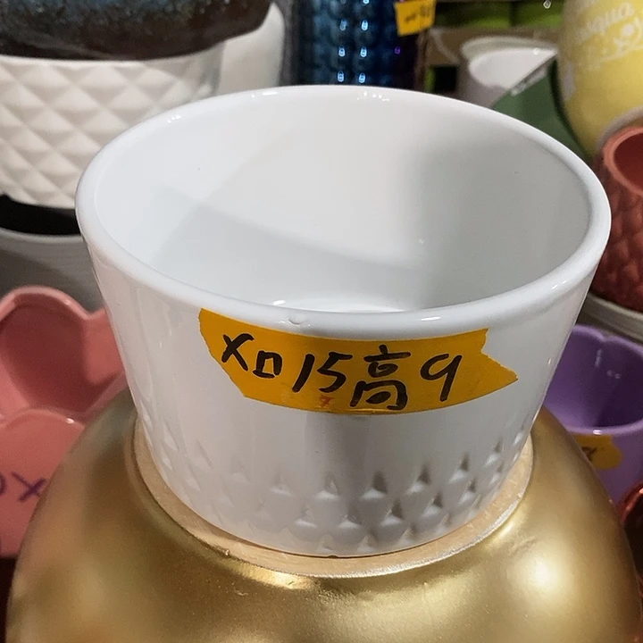 陶盆有孔 瑕疵针孔漏釉介意勿拍口 15高9