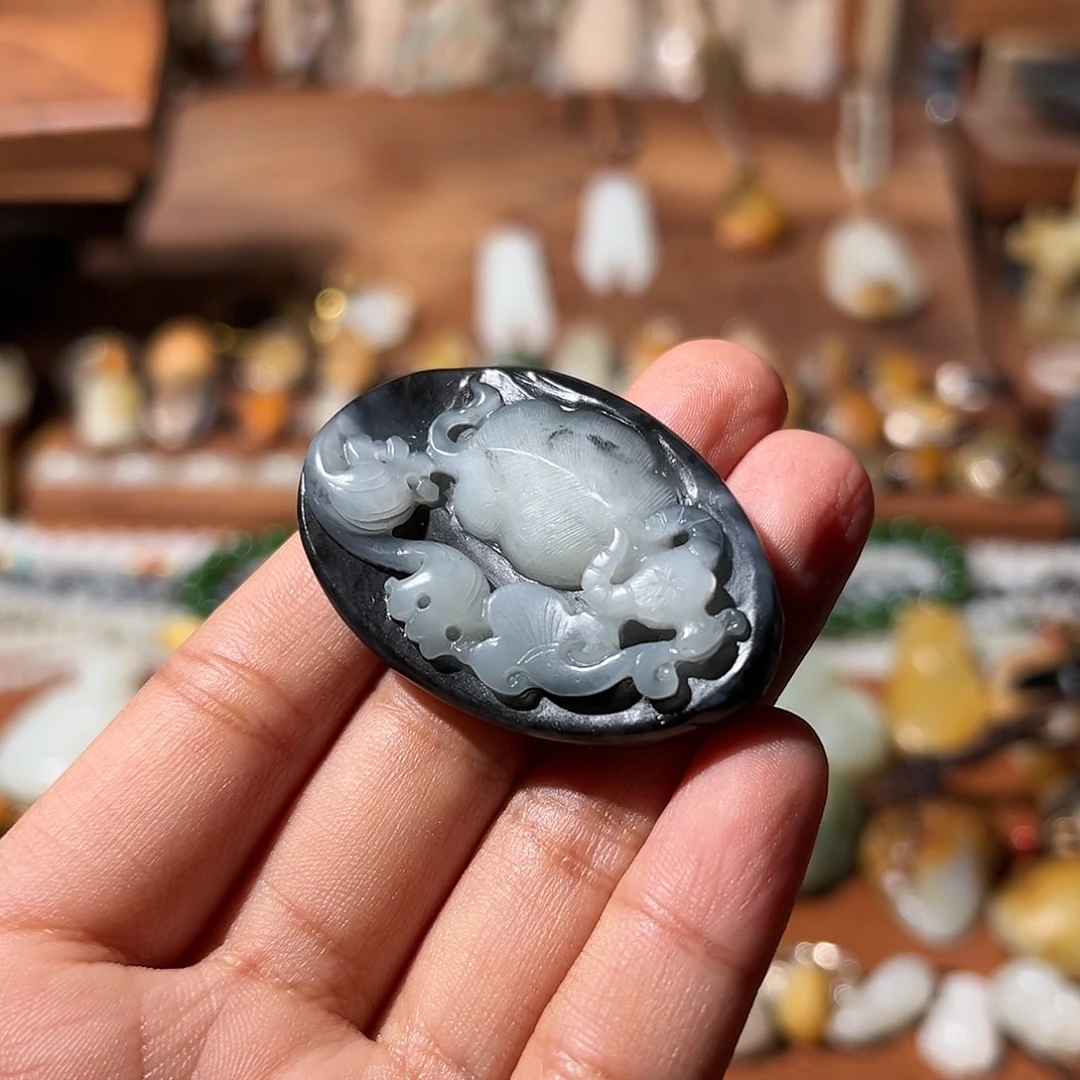 和田玉颈饰未镶嵌