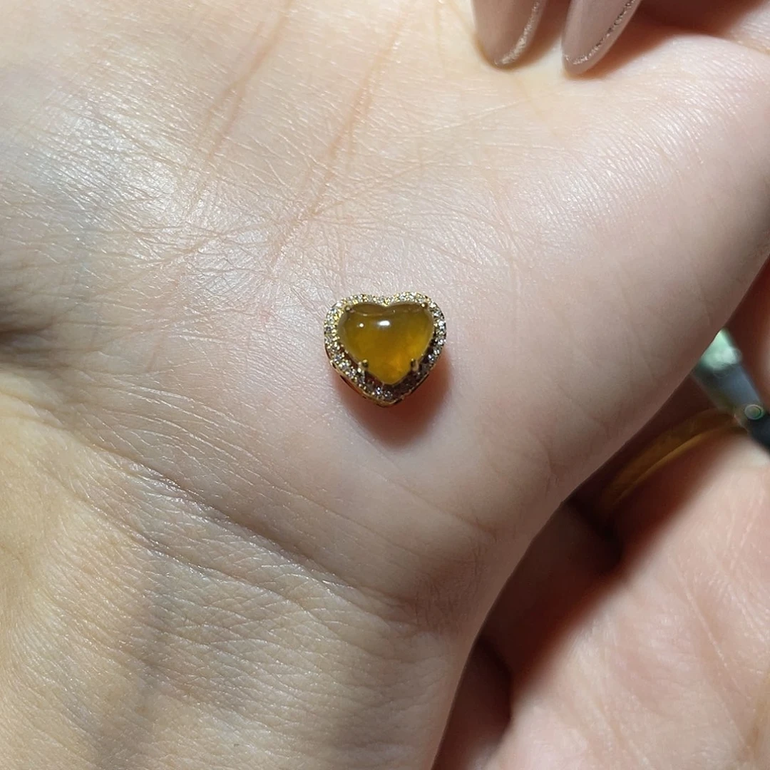 吊坠(不含链)18K金镶嵌翡翠