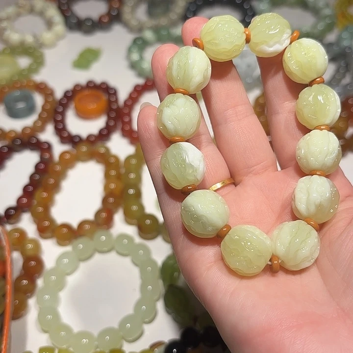 未镶嵌蛇纹石玉手串