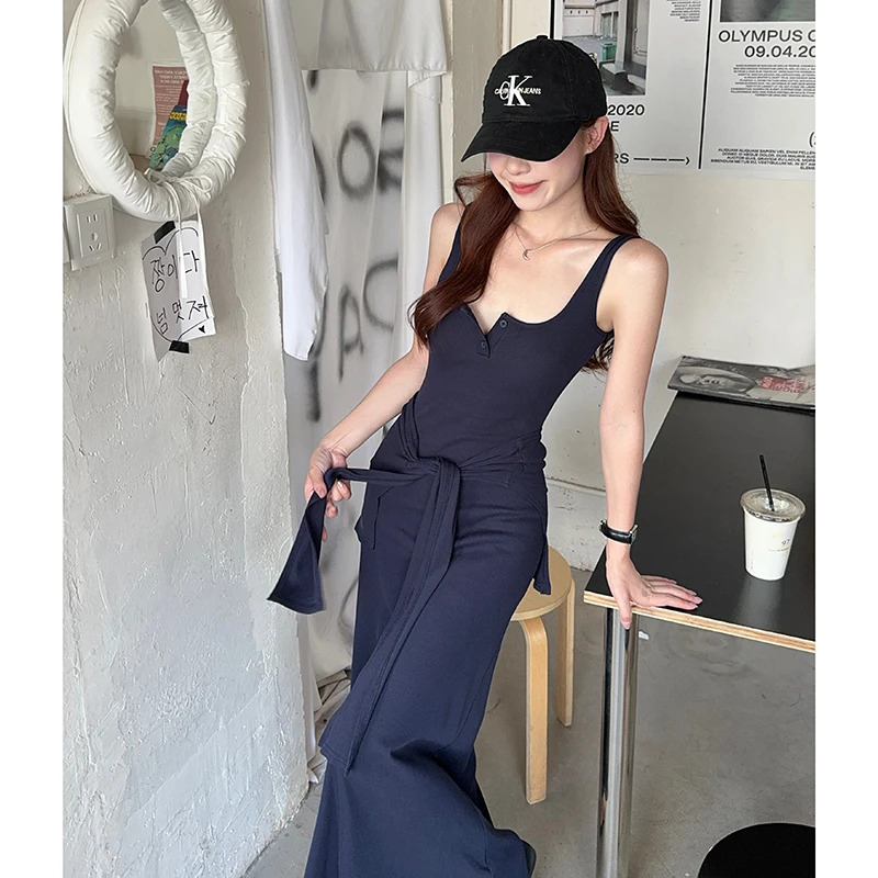 KFKO简约甜辣设计感修身胸垫背心连衣裙+系带腰封两件套2025新款