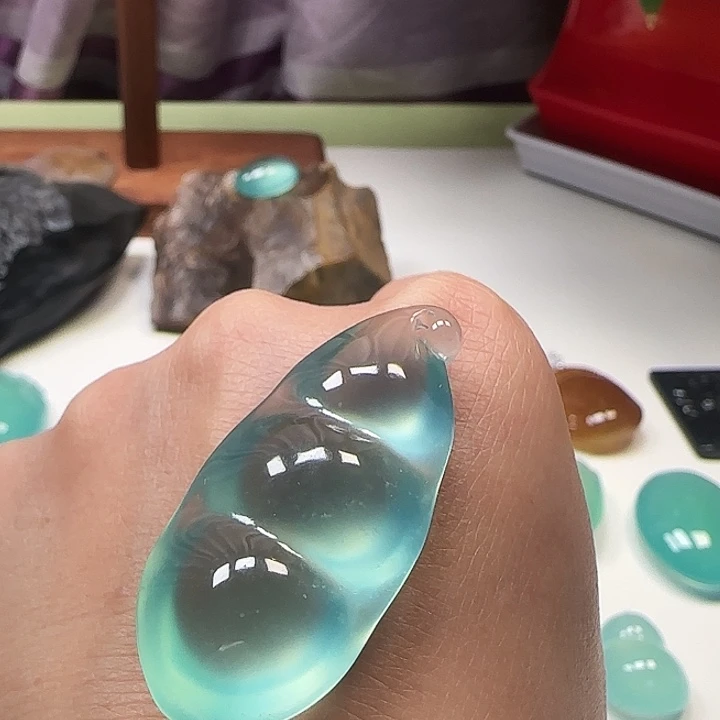 岫玉未镶嵌吊坠(不含链)