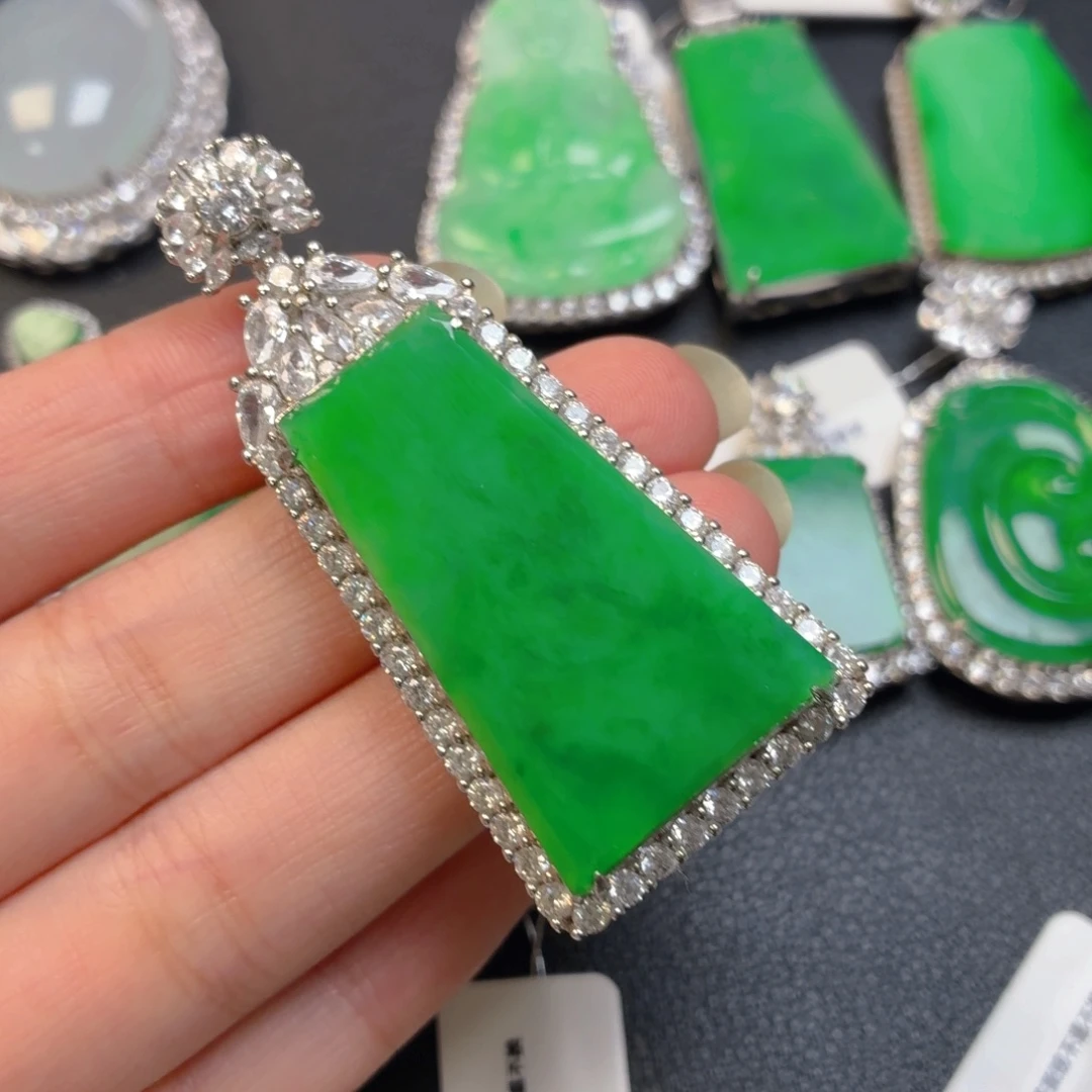 翡翠银S925镶嵌颈饰