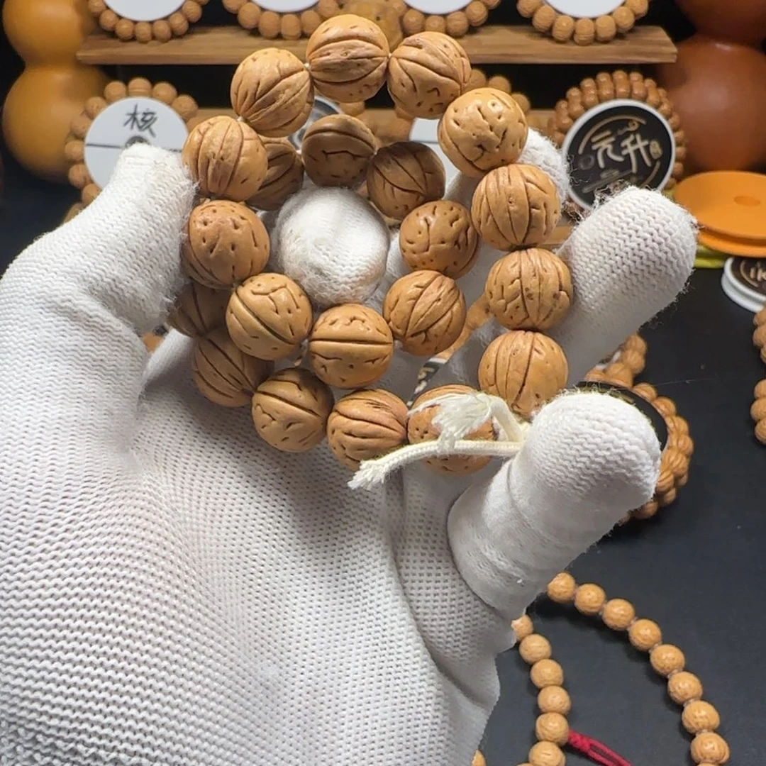 都***哥桃核手持桃核手持