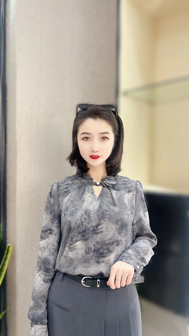 时尚气质款灰色衬衫