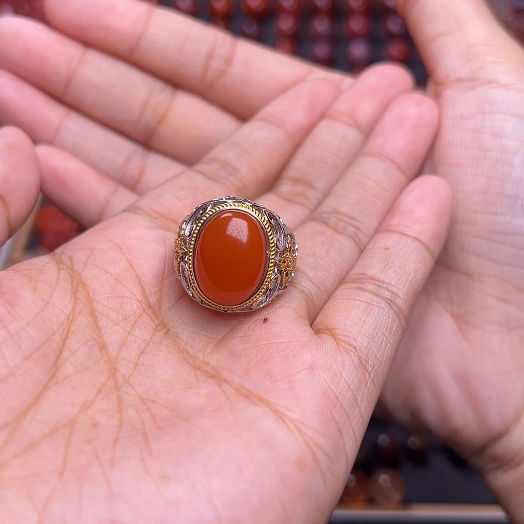 墨****南红玛瑙未镶嵌珠宝奇石