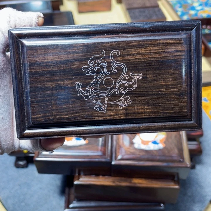 紫檀木类成套家具