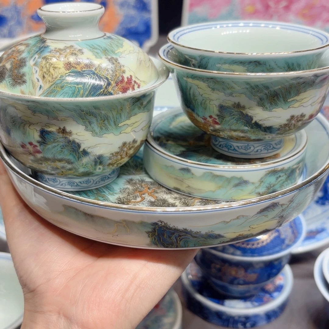 摆件景德镇陶瓷艺术展