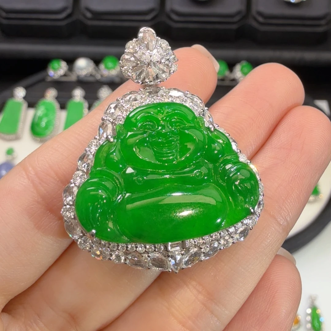 翡翠18K金镶嵌颈饰收到货48小时鉴赏期