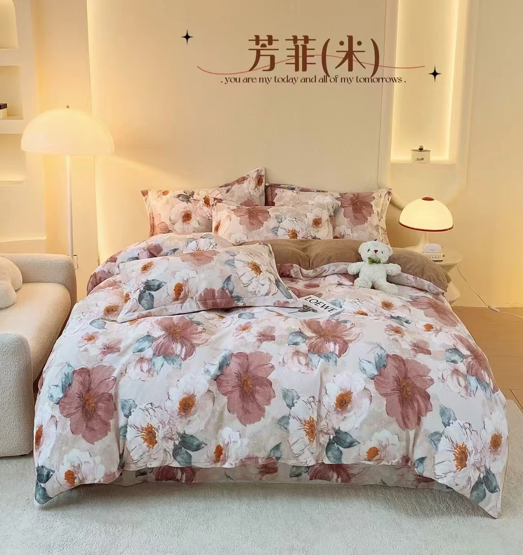 【于果】亲肤柔软加绒加厚小清新防静电印花牛奶绒套件-芬芳米