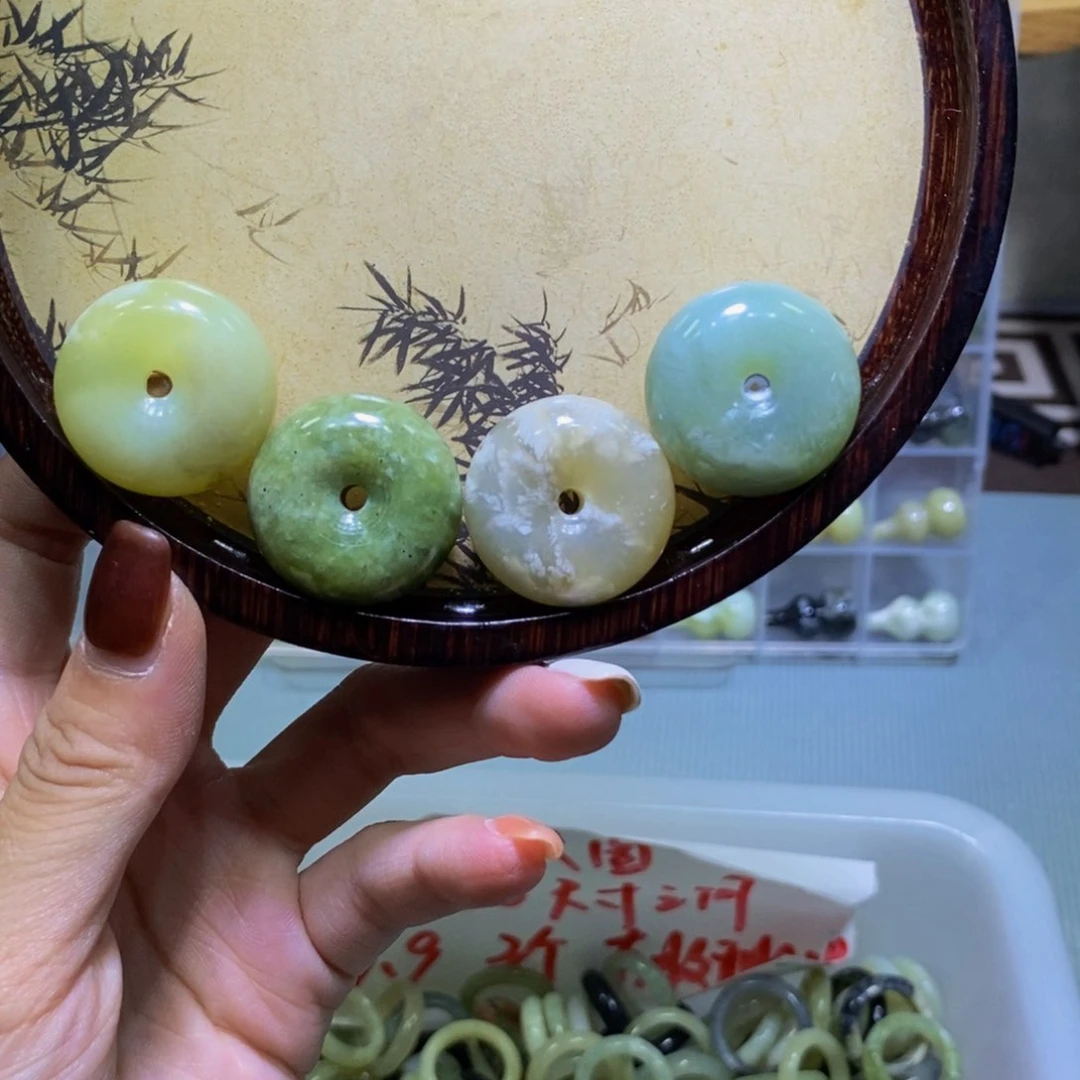 未镶嵌蛇纹石玉其他22