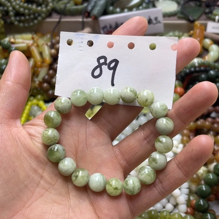 未镶嵌蛇纹石玉手链
