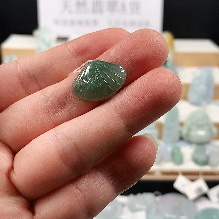 吊坠(不含链)未镶嵌翡翠30福贝