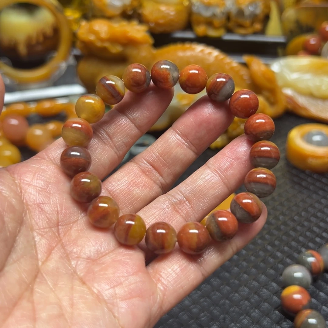 石英质玉未镶嵌颈饰