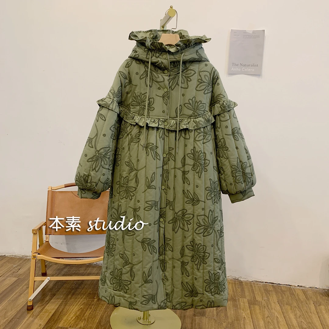 C2961夹棉植绒印花荷叶边抽绳连帽长款棉衣