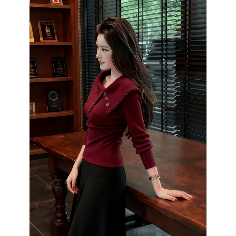 秋冬淡人高知穿搭韩系慵懒高级轻熟风酒红色翻领针织衫内搭打底衣