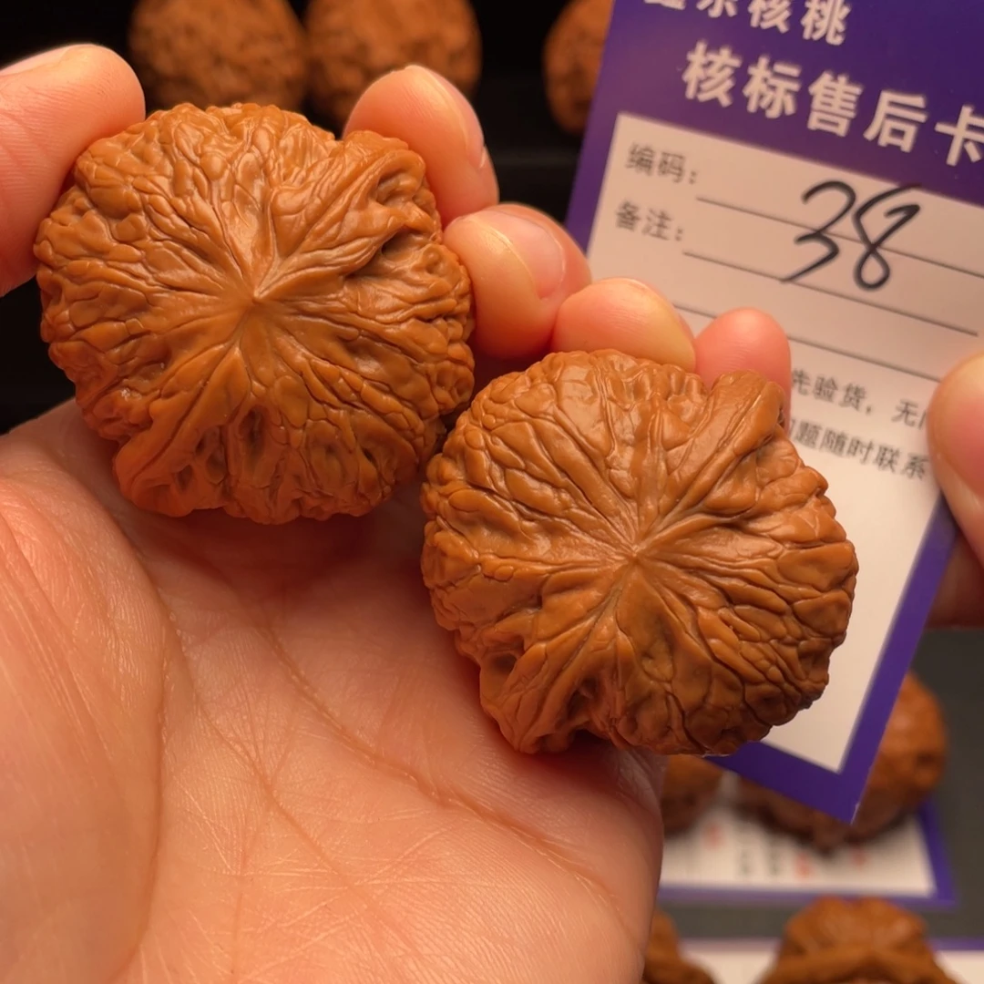 文玩核桃把件铁锤妹妹40.8尺
