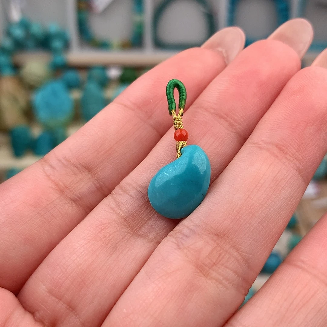 未镶嵌绿松石珠宝奇石