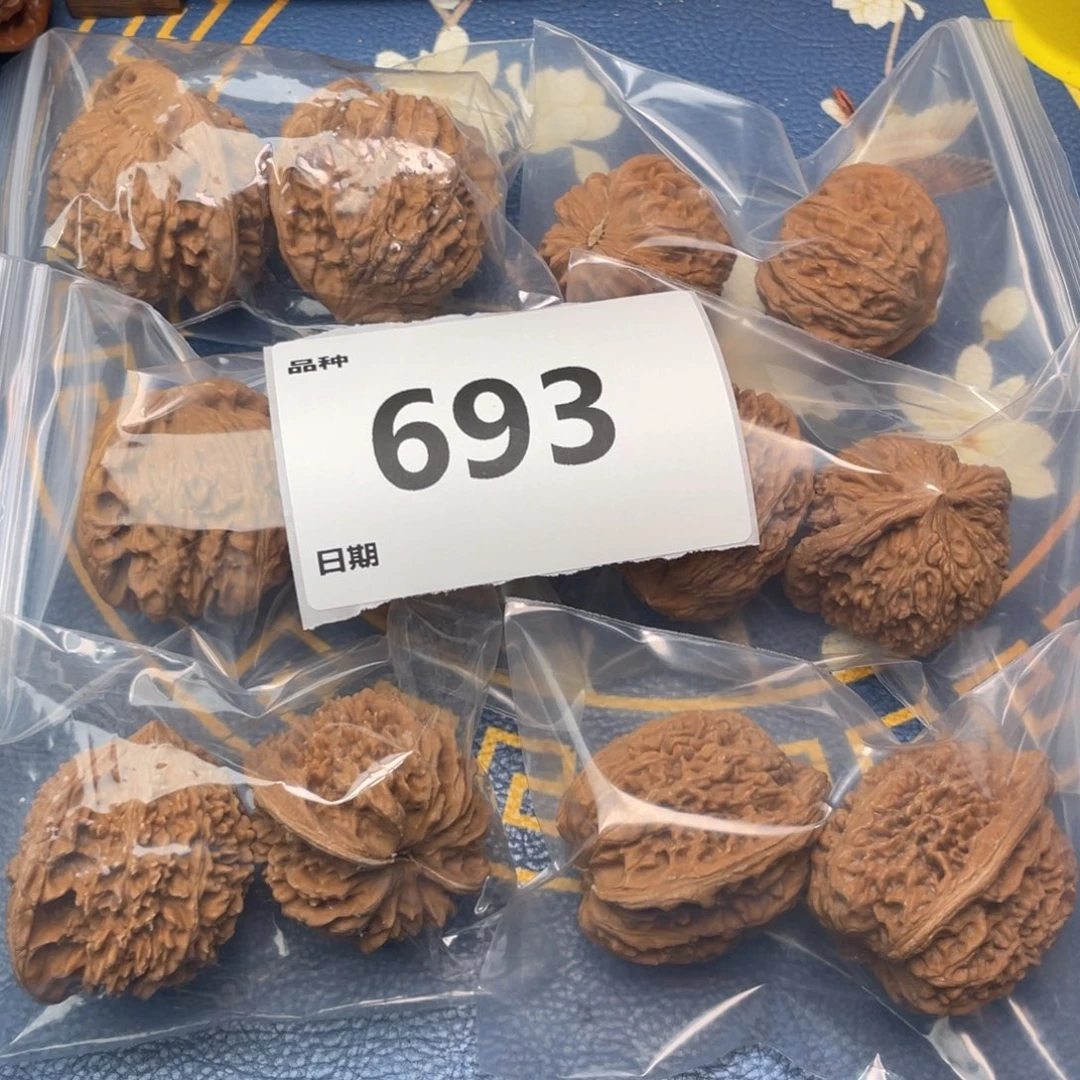 把件文玩核桃693号6对带练手蒜头