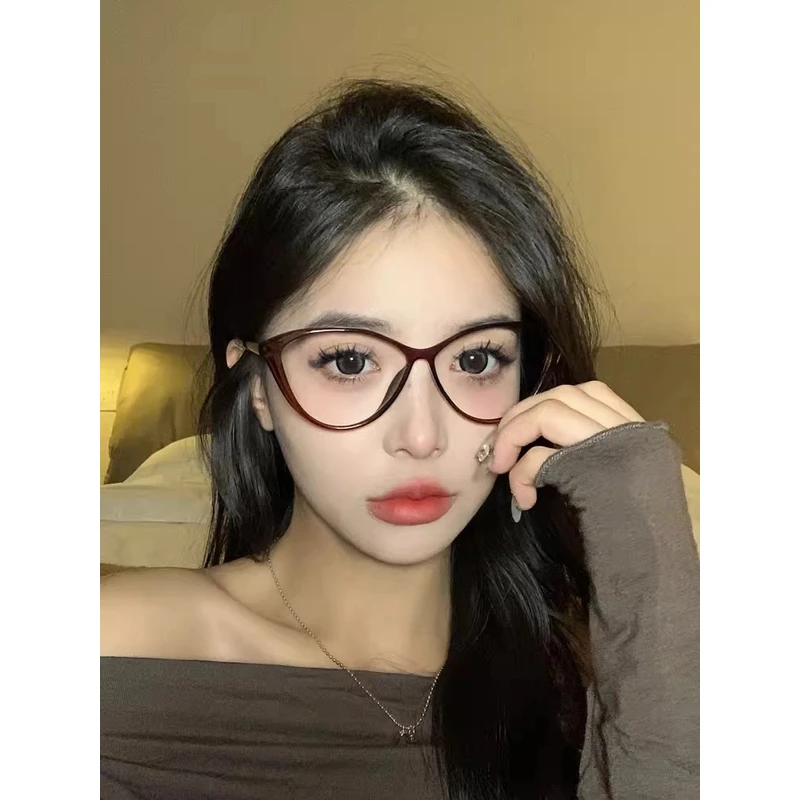 秋冬茶色猫眼眼镜超轻2024新款早八素颜近视可配度数女防蓝光显瘦
