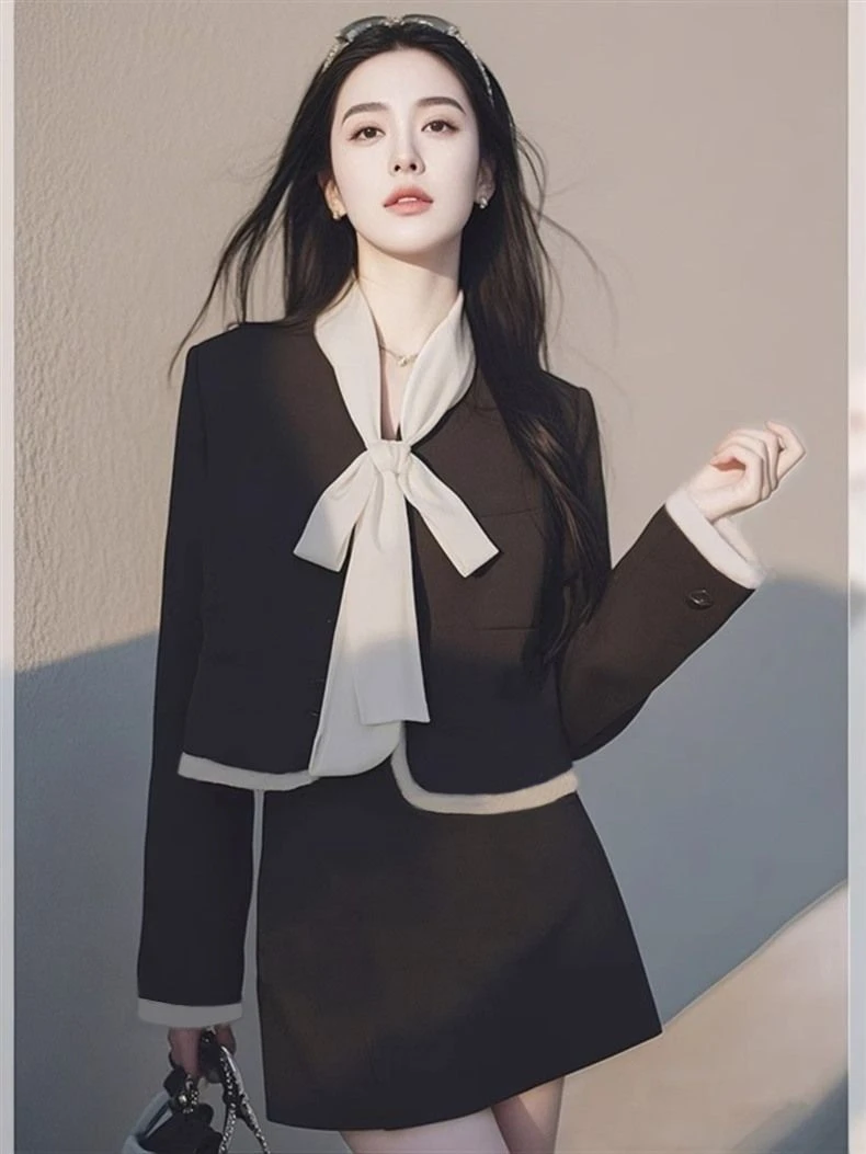 2025年欧洲站春季新款时尚套装女轻奢高级感女人味外套裙子两件套