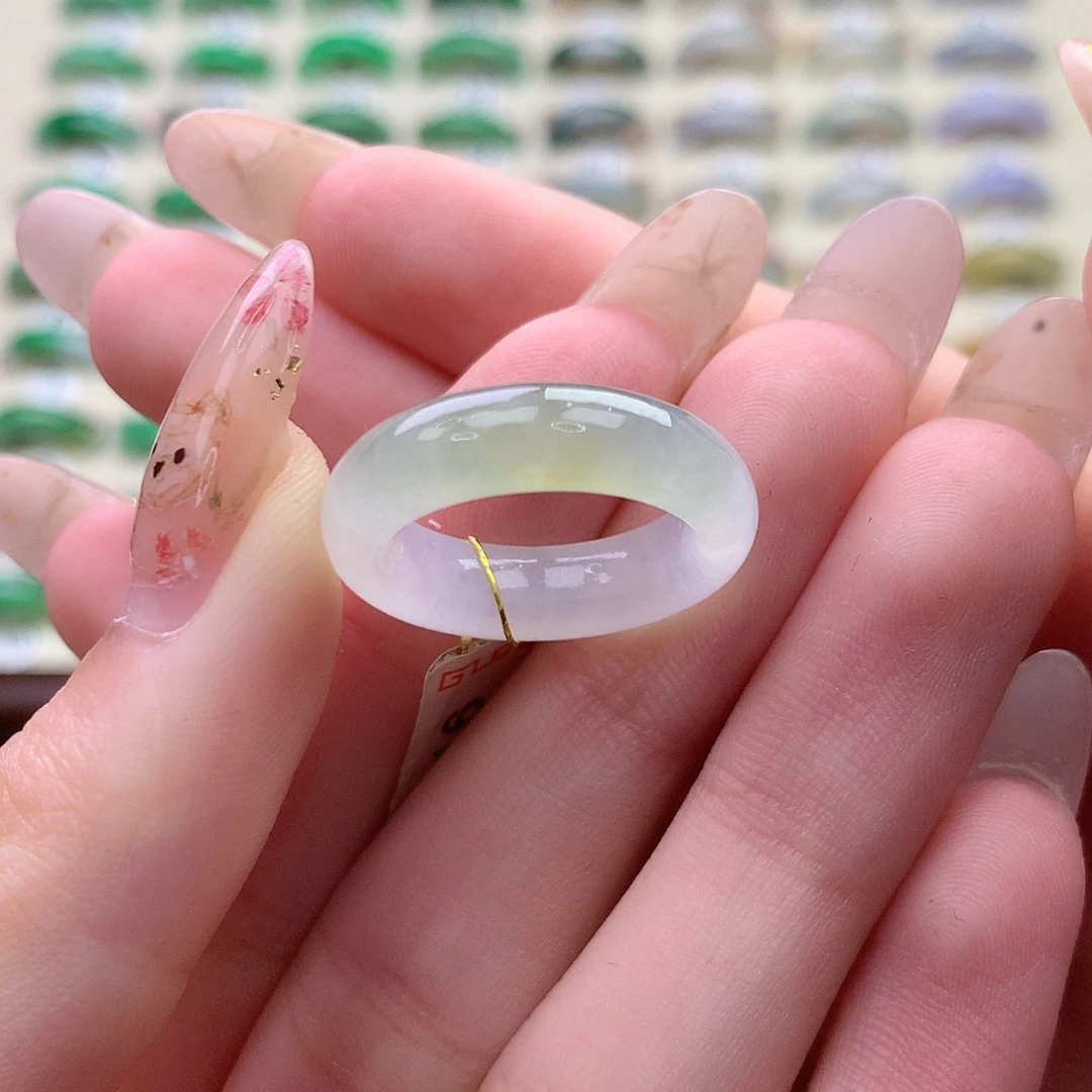 翡翠未镶嵌戒指港11